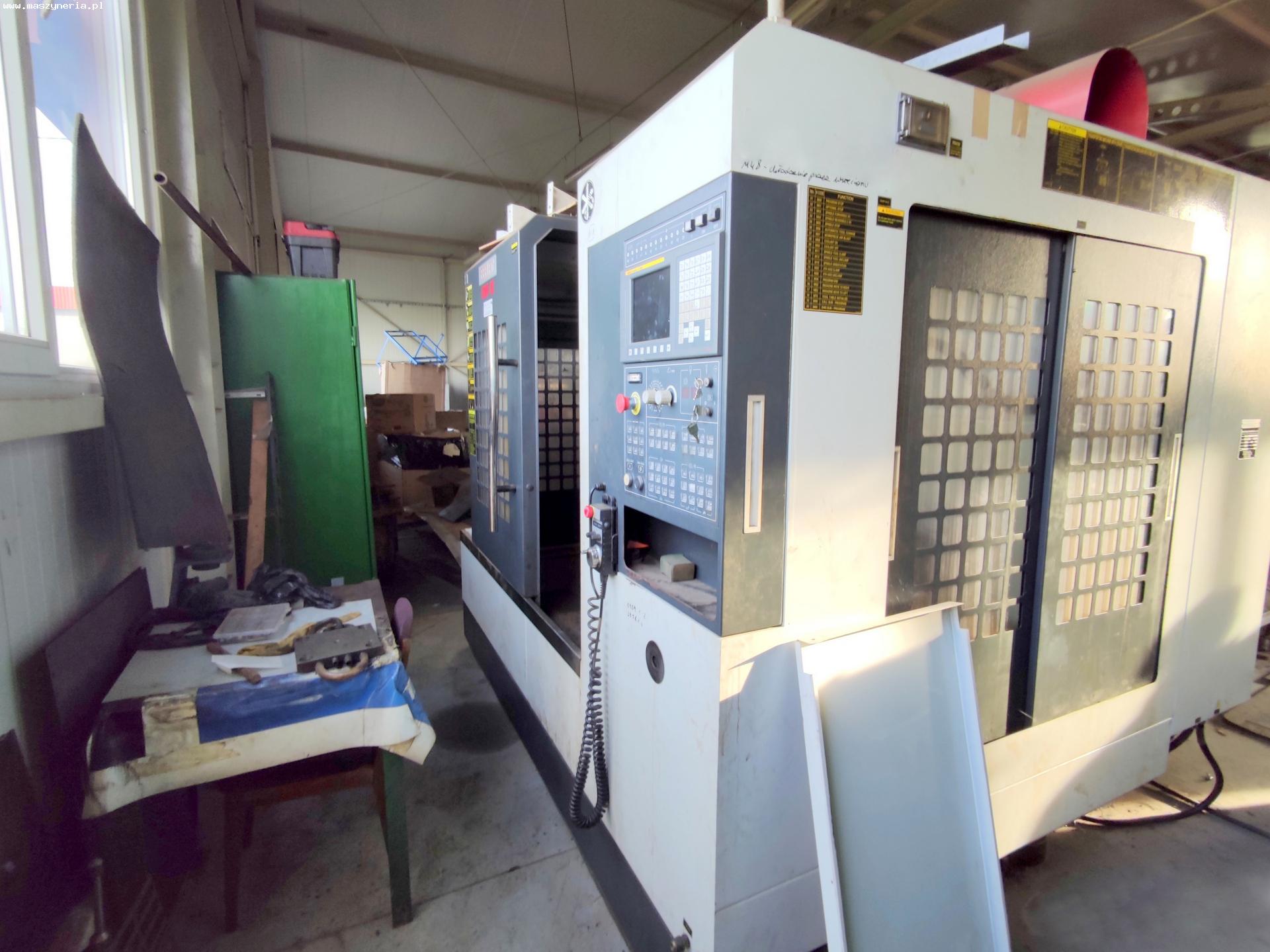 Centro di lavoro verticale CNC FEELER VMP 32 in vendita - foto 1